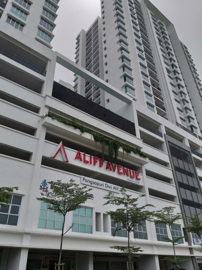 Aliff Avenue 2 Bedroom Homestay Johor Bahru Exterior foto